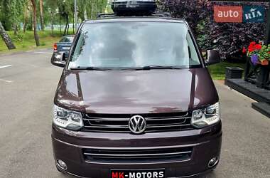 Минивэн Volkswagen Multivan 2012 в 