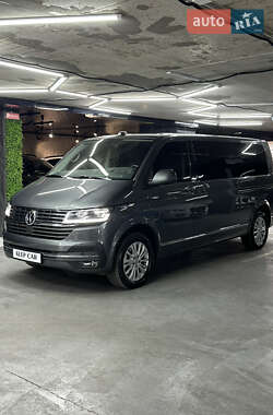 Минивэн Volkswagen Multivan 2021 в 
