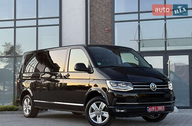 Минивэн Volkswagen Multivan 2019 в 