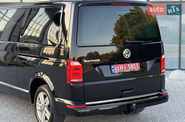 Минивэн Volkswagen Multivan 2019 в 