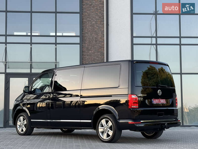 Минивэн Volkswagen Multivan 2019 в Тернополе