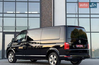 Минивэн Volkswagen Multivan 2019 в 