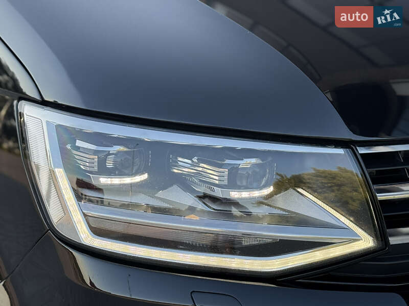 Минивэн Volkswagen Multivan 2019 в Тернополе