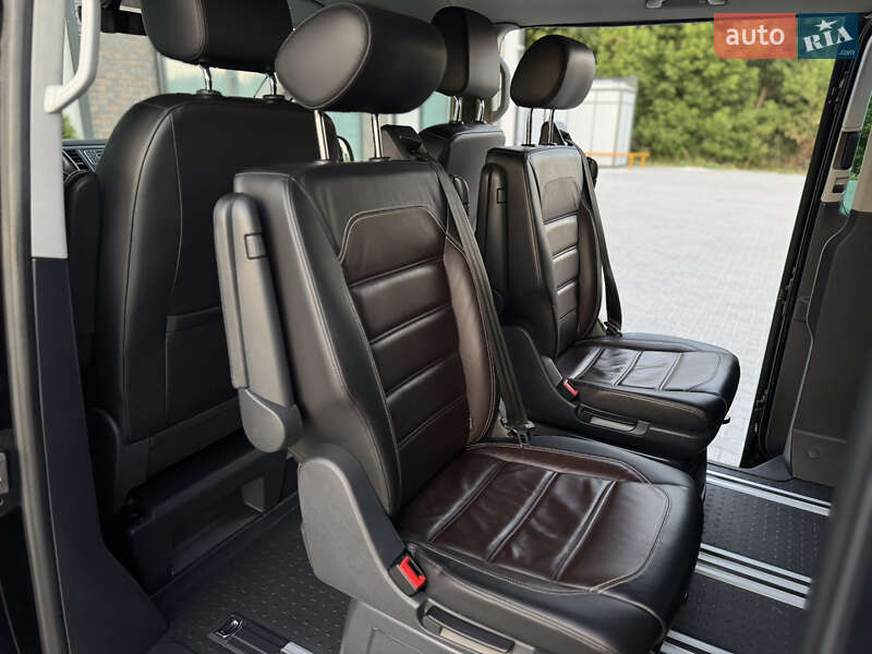 Минивэн Volkswagen Multivan 2019 в Тернополе