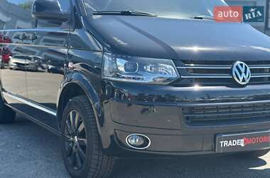Минивэн Volkswagen Multivan 2012 в 
