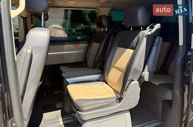 Минивэн Volkswagen Multivan 2012 в 