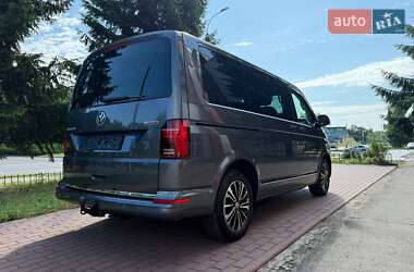 Минивэн Volkswagen Multivan 2023 в 