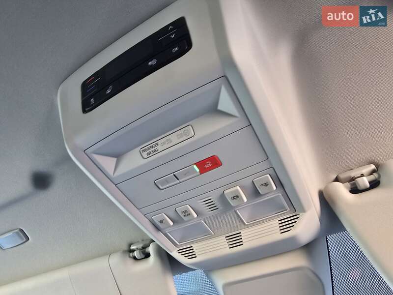 Минивэн Volkswagen Multivan 2020 в Ровно