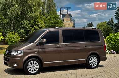Мінівен Volkswagen Multivan 2014 в Дніпрі