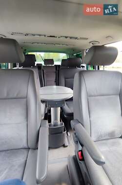 Минивэн Volkswagen Multivan 2004 в 
