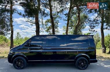 Минивэн Volkswagen Multivan 2011 в 