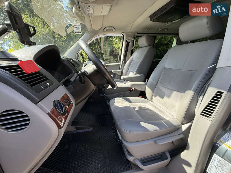 Мінівен Volkswagen Multivan 2008 в Житомирі