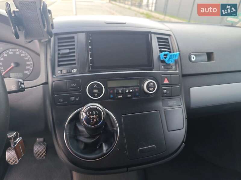 Мінівен Volkswagen Multivan 2005 в Івано-Франківську