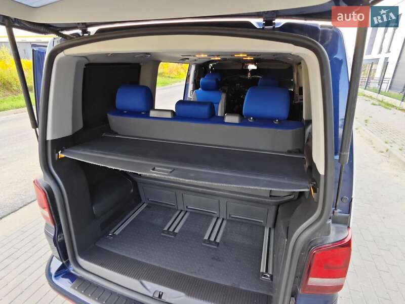 Мінівен Volkswagen Multivan 2005 в Івано-Франківську