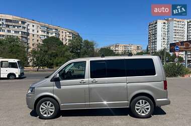 Минивэн Volkswagen Multivan 2015 в 