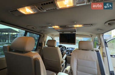 Минивэн Volkswagen Multivan 2006 в 