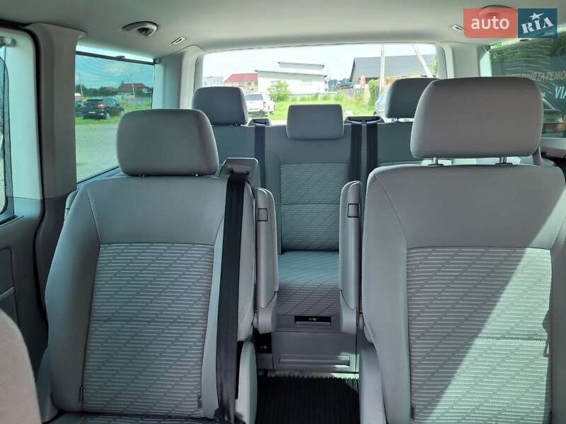 Мінівен Volkswagen Multivan 2014 в Луцьку