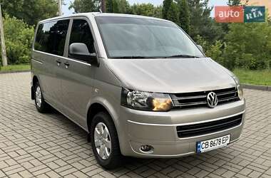 Мінівен Volkswagen Multivan 2013 в 
