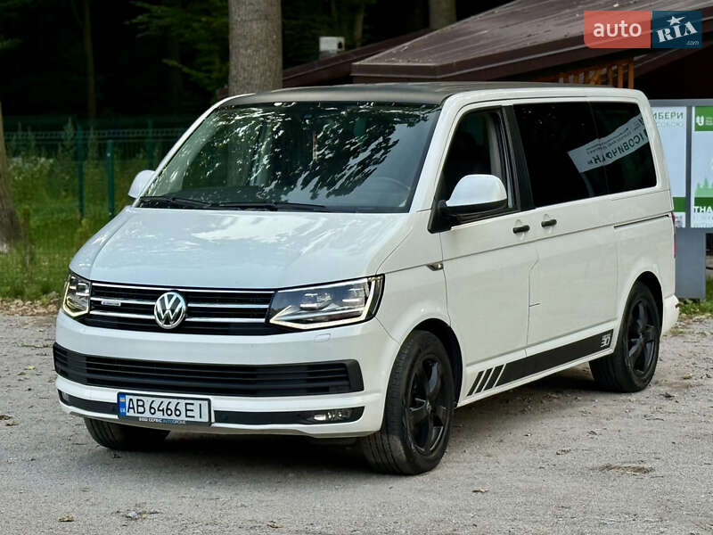 Минивэн Volkswagen Multivan 2011 в Хмельницком