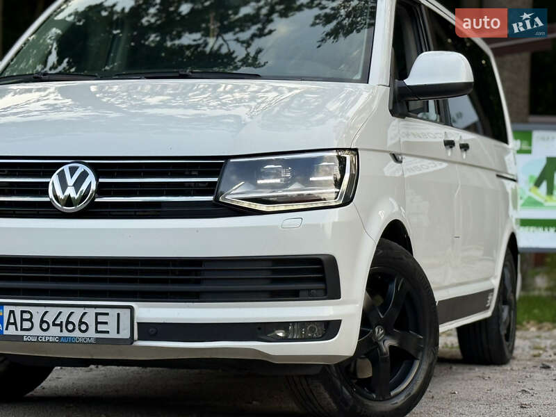 Минивэн Volkswagen Multivan 2011 в Хмельницком