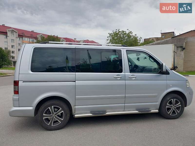 Мінівен Volkswagen Multivan 2007 в Богуславі
