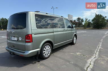 Минивэн Volkswagen Multivan 2011 в 