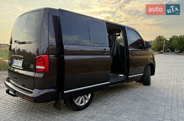 Минивэн Volkswagen Multivan 2015 в 