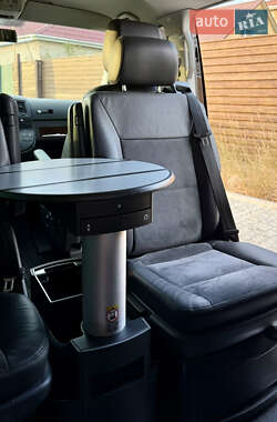 Минивэн Volkswagen Multivan 2015 в 