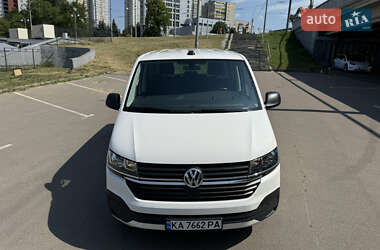 Мінівен Volkswagen Multivan 2020 в 