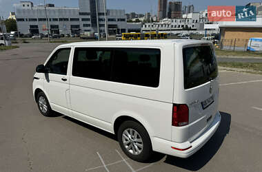 Мінівен Volkswagen Multivan 2020 в 