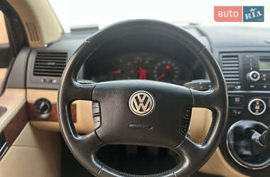 Минивэн Volkswagen Multivan 2008 в 