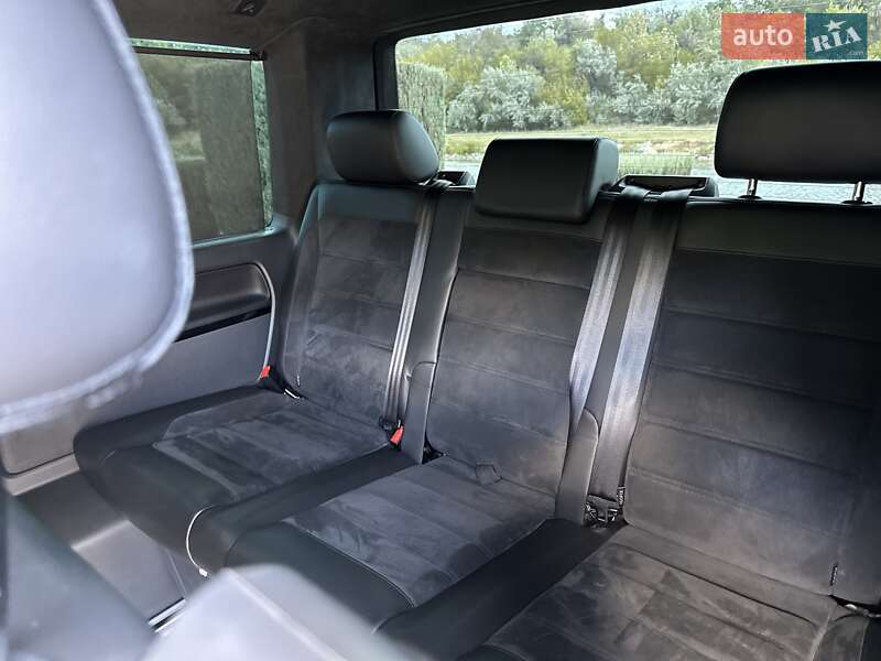 Минивэн Volkswagen Multivan 2016 в Днепре фото 27 Минивэн Volkswagen Multivan 2016 в Днепре