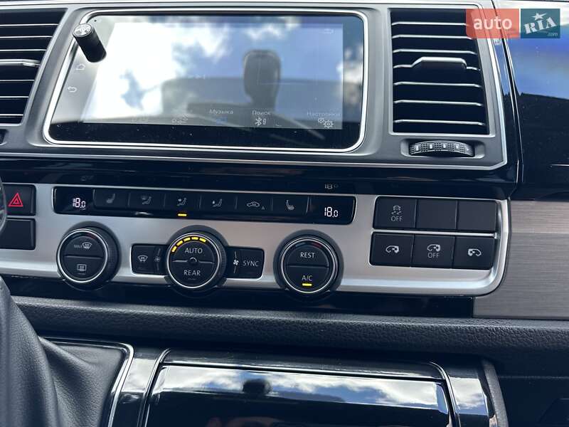 Минивэн Volkswagen Multivan 2016 в Днепре фото 46 Минивэн Volkswagen Multivan 2016 в Днепре