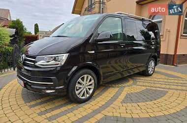 Минивэн Volkswagen Multivan 2016 в 