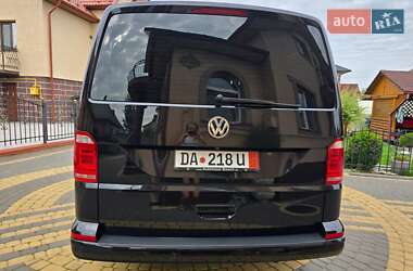 Минивэн Volkswagen Multivan 2016 в 