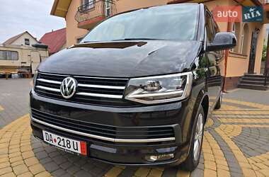 Минивэн Volkswagen Multivan 2016 в 