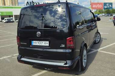 Минивэн Volkswagen Multivan 2013 в 