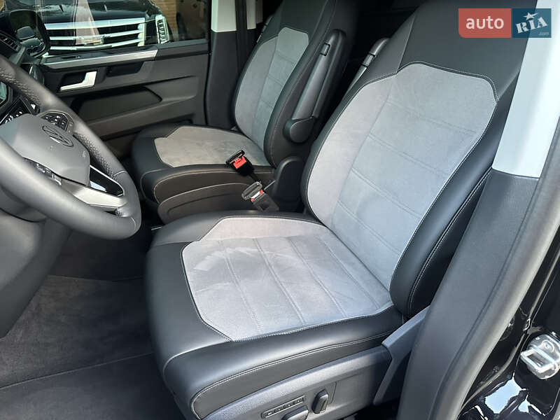 Мінівен Volkswagen Multivan 2024 в Києві