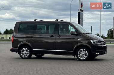 Минивэн Volkswagen Multivan 2016 в 