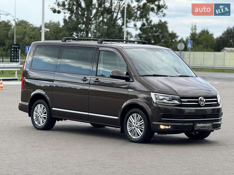 Минивэн Volkswagen Multivan 2016 в Ровно