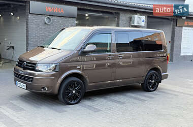 Минивэн Volkswagen Multivan 2014 в 