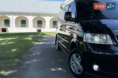 Минивэн Volkswagen Multivan 2008 в 