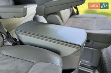 Минивэн Volkswagen Multivan 2008 в 