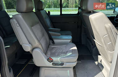 Минивэн Volkswagen Multivan 2006 в 