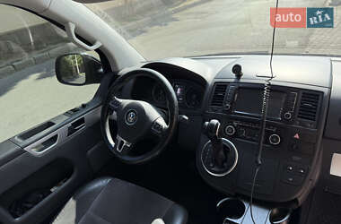 Минивэн Volkswagen Multivan 2014 в 