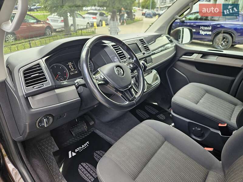 Минивэн Volkswagen Multivan 2019 в Киеве