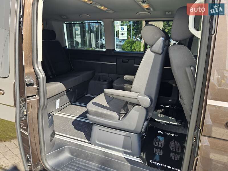 Минивэн Volkswagen Multivan 2019 в Киеве