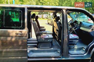 Минивэн Volkswagen Multivan 2006 в 