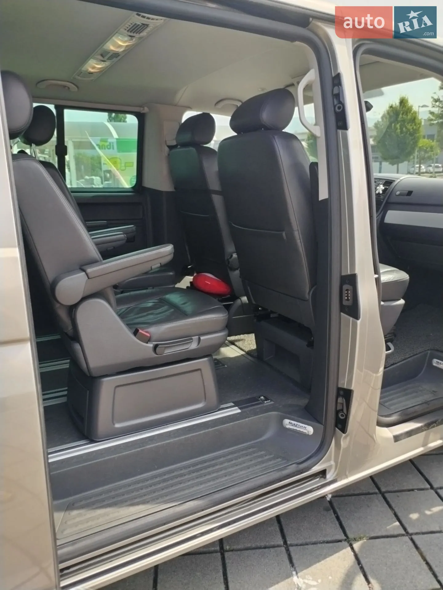 2012 Volkswagen Multivan - мініатюра 6