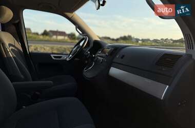 Минивэн Volkswagen Multivan 2015 в 